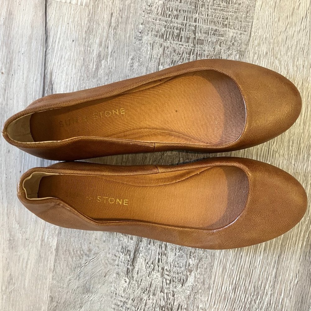 Sand + Stone Flats